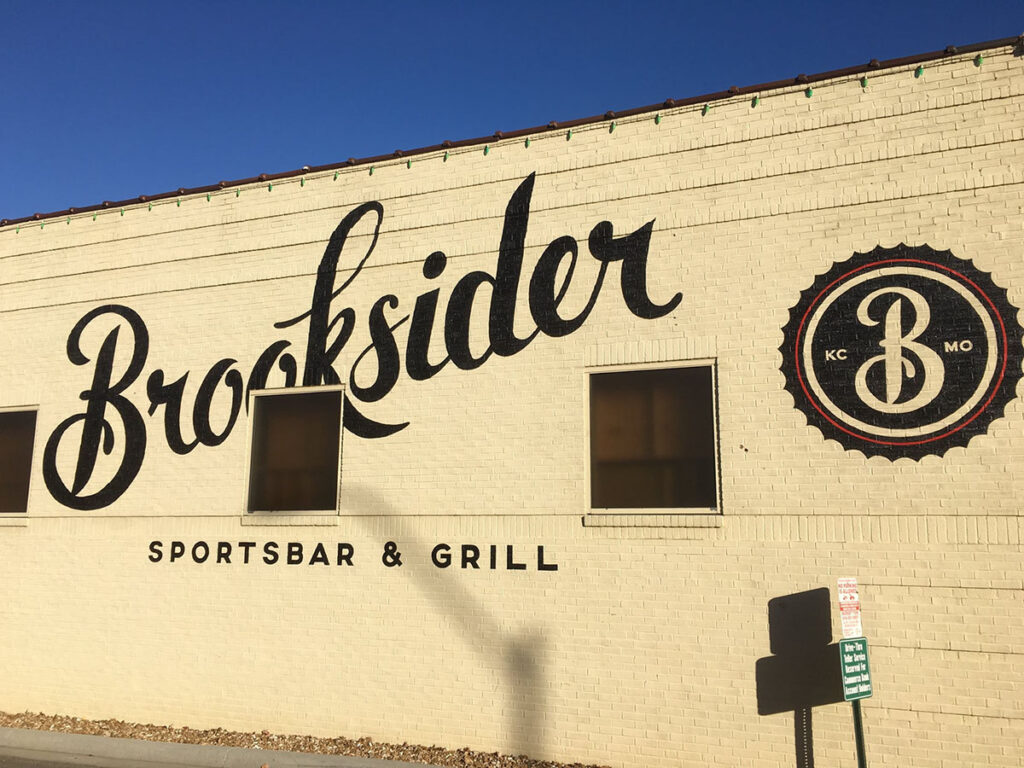 Brooksider Sports Bar & Grill