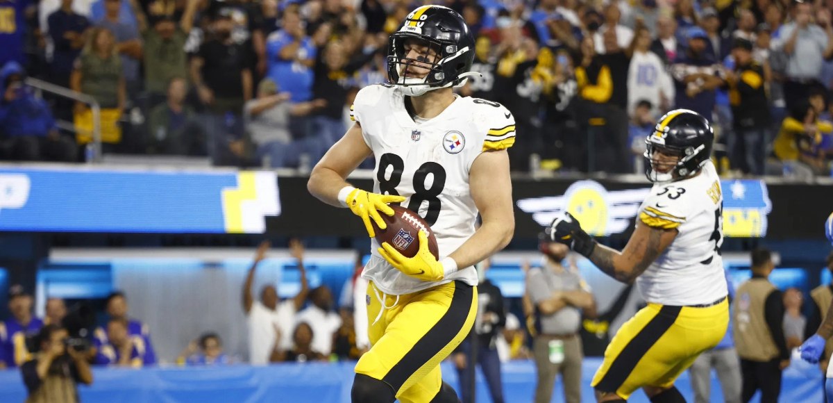 Steelers at Bills - Live Odds, Best Bets, and Player Props