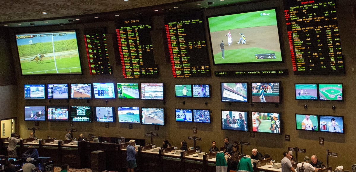 U.S. Sports Betting Handle Hits Record $100 Billion for 2023