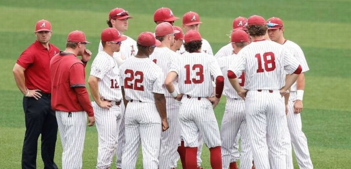 Our College Baseball Best Bet for Wednesday, March 6: Let's Reel In Another 2-Team Parlay!