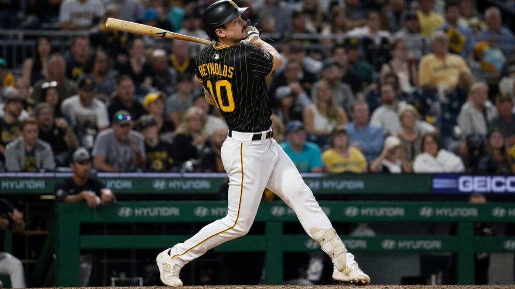 Bryan Reynolds batting for the Pittsburgh Pirates