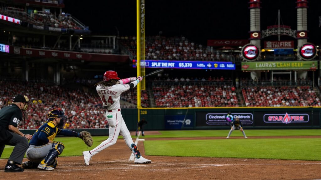 Elly De La Cruz batting for the Cincinnati Reds at Great American Ball Park