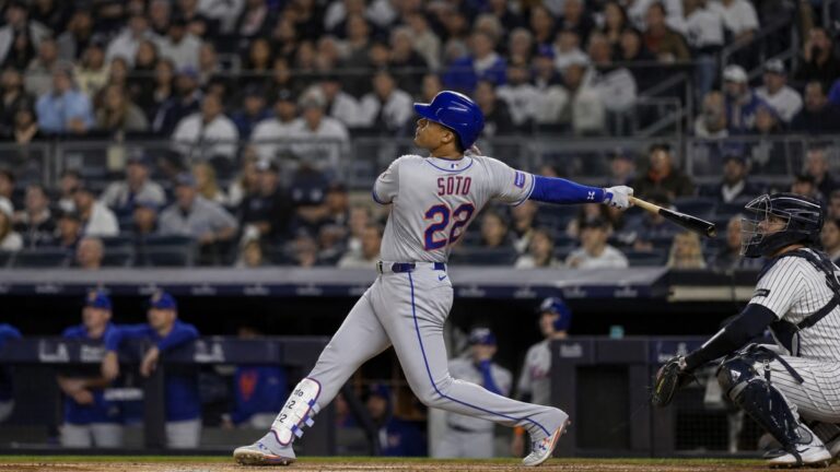 Juan Soto batting for the New York Mets against the New York Yankees